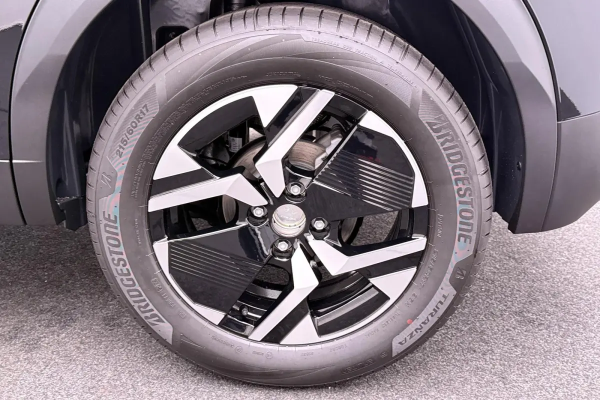 1.2 Hybrid 145 Allure 2+6 Jaar Garantie