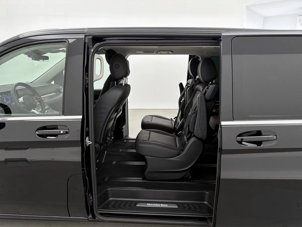 300 L2 90kWh Avantgarde Airmatic-luchtvering Leder Elektrische schuifdeuren