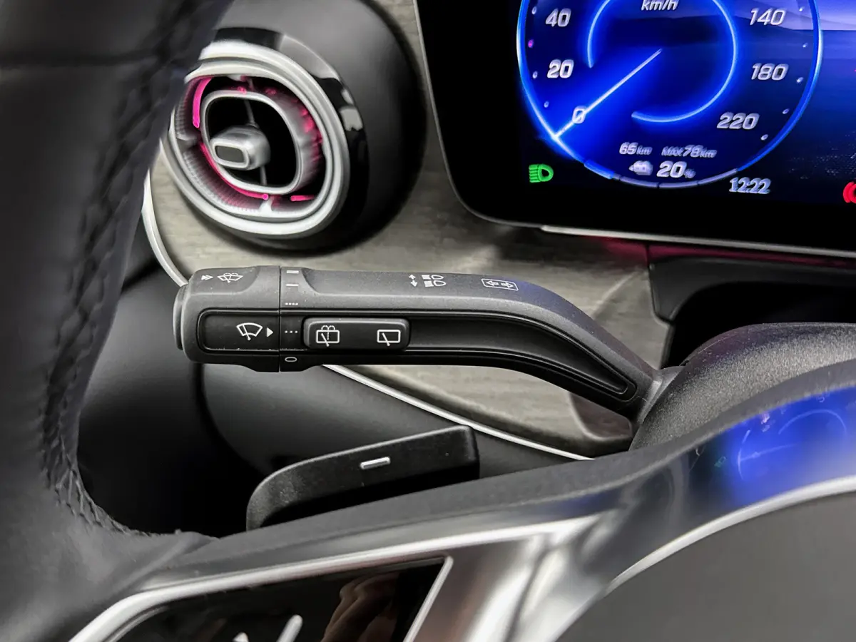 300 L2 90kWh Avantgarde Airmatic-luchtvering Leder Elektrische schuifdeuren