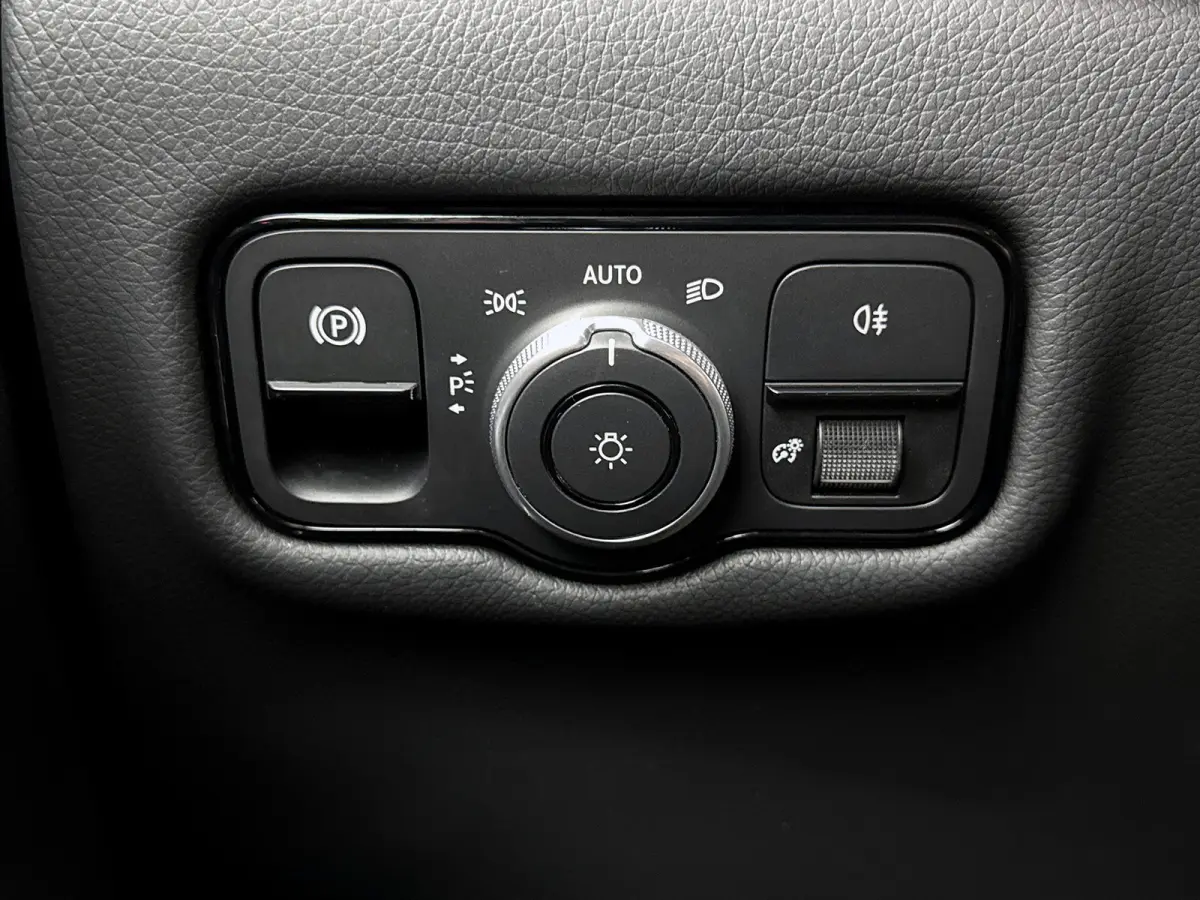 300 L2 90kWh Avantgarde Airmatic-luchtvering Leder Elektrische schuifdeuren