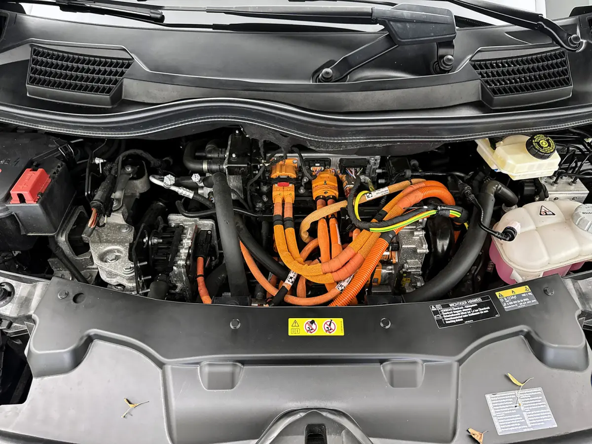 300 L2 90kWh Avantgarde Airmatic-luchtvering Leder Elektrische schuifdeuren