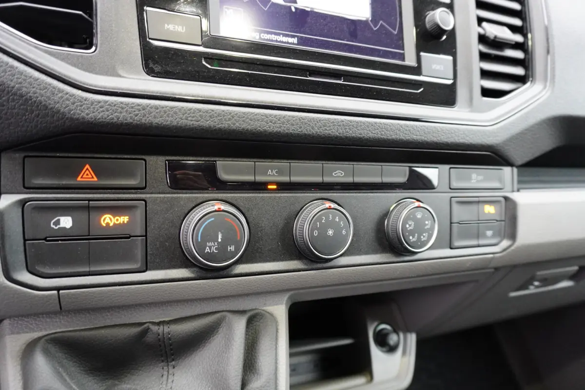 140pk L3H3/L2H2 Trekhaak Apple carplay Camera Parkeersensoren Cruise control 3-Zits