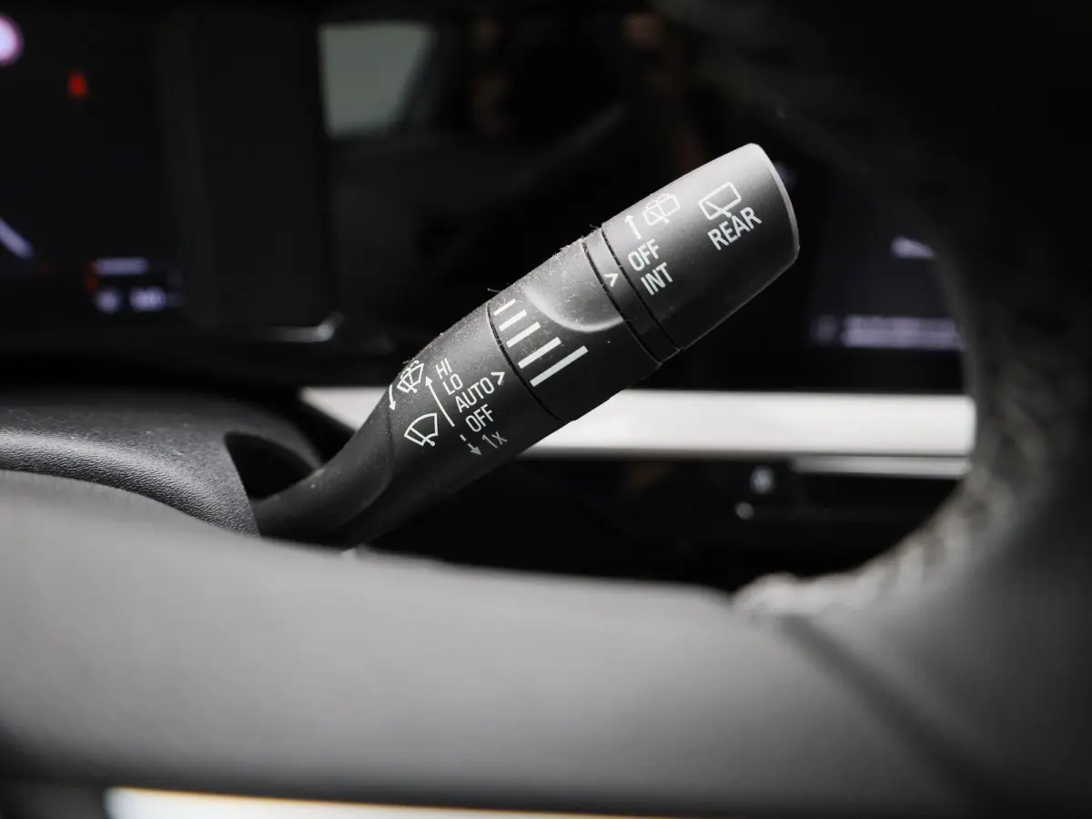 1.2 Elegance | ACHTERUITRIJCAMERA | APPLE CARPLAY - ANDROID AUTO | CLIMATE CONTROL | CRUISE CONTROL | LANE ASSIST |