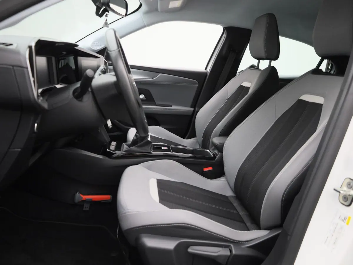1.2 Elegance | ACHTERUITRIJCAMERA | APPLE CARPLAY - ANDROID AUTO | CLIMATE CONTROL | CRUISE CONTROL | LANE ASSIST |