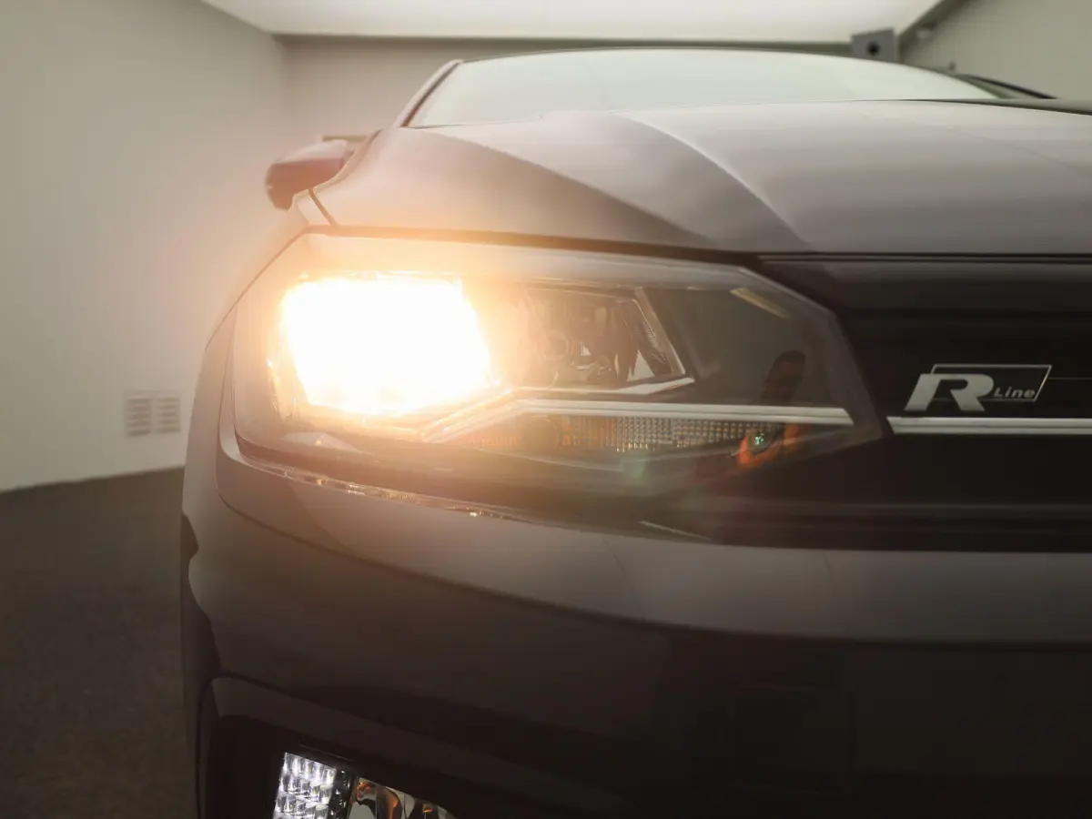 1.0 TSI R-Line Edition | AUTOMAAT | ACHTERUITRIJCAMERA | APPLE CARPLAY - ANDROID AUTO | AIRCO | ADAPTIVE CRUISE CONTROL |