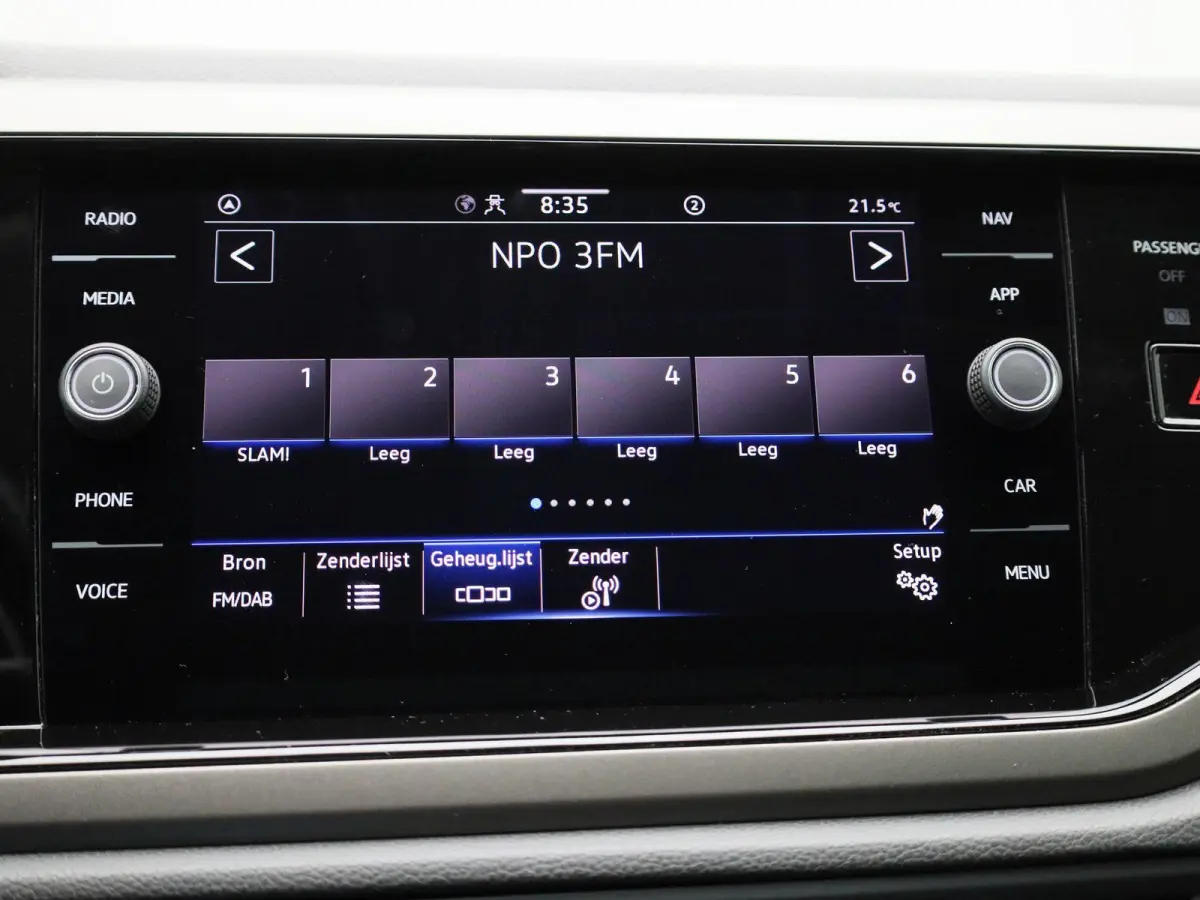 1.0 TSI R-Line Edition | AUTOMAAT | ACHTERUITRIJCAMERA | APPLE CARPLAY - ANDROID AUTO | AIRCO | ADAPTIVE CRUISE CONTROL |