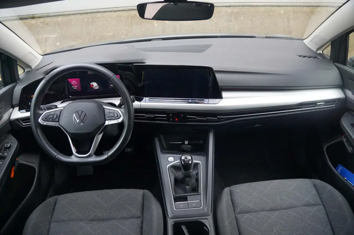 1.0 TSI 110pk Life | Navigatie | Apple Carplay & Android Auto | Adaptive Cruise