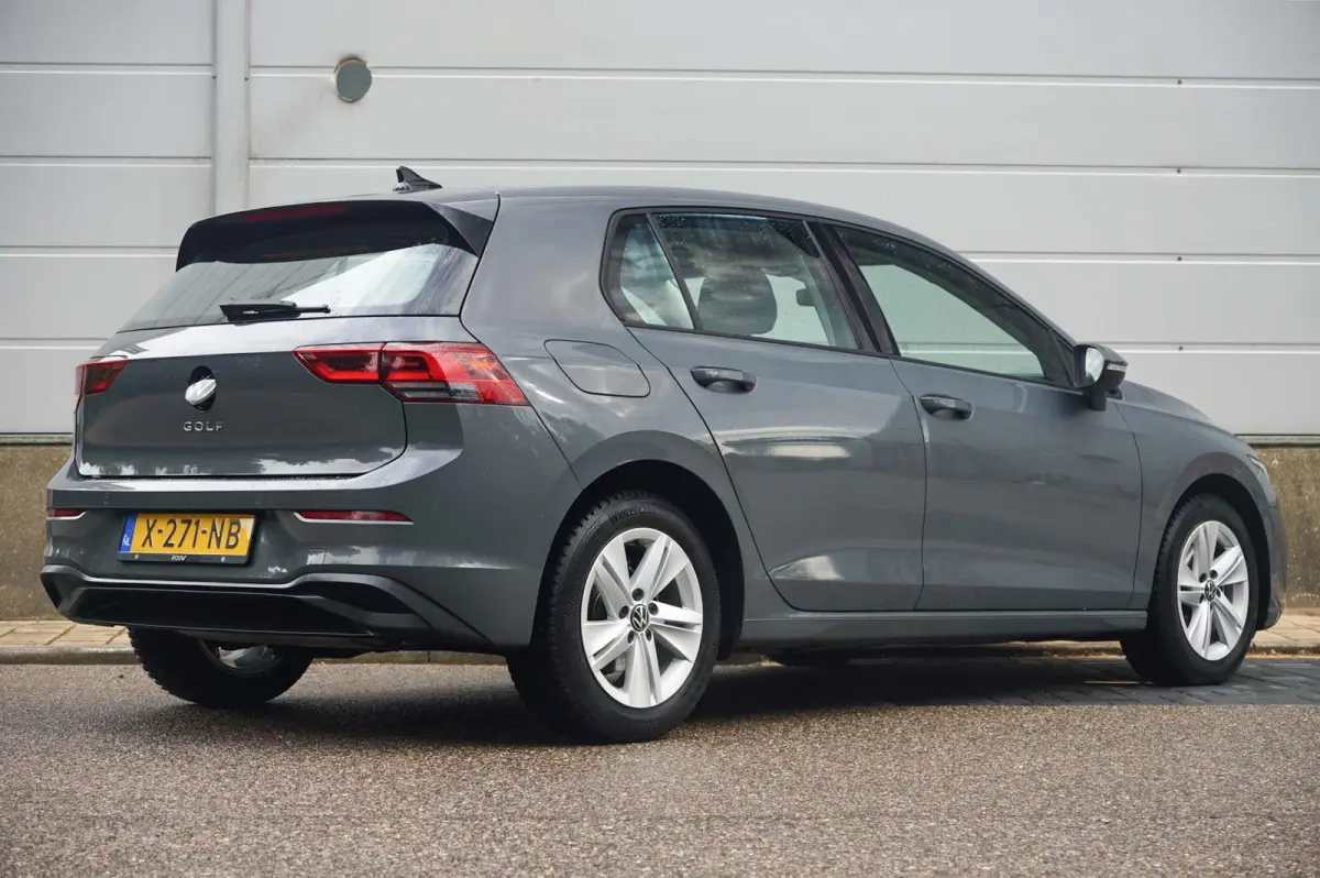 1.0 TSI 110pk Life | Navigatie | Apple Carplay & Android Auto | Adaptive Cruise