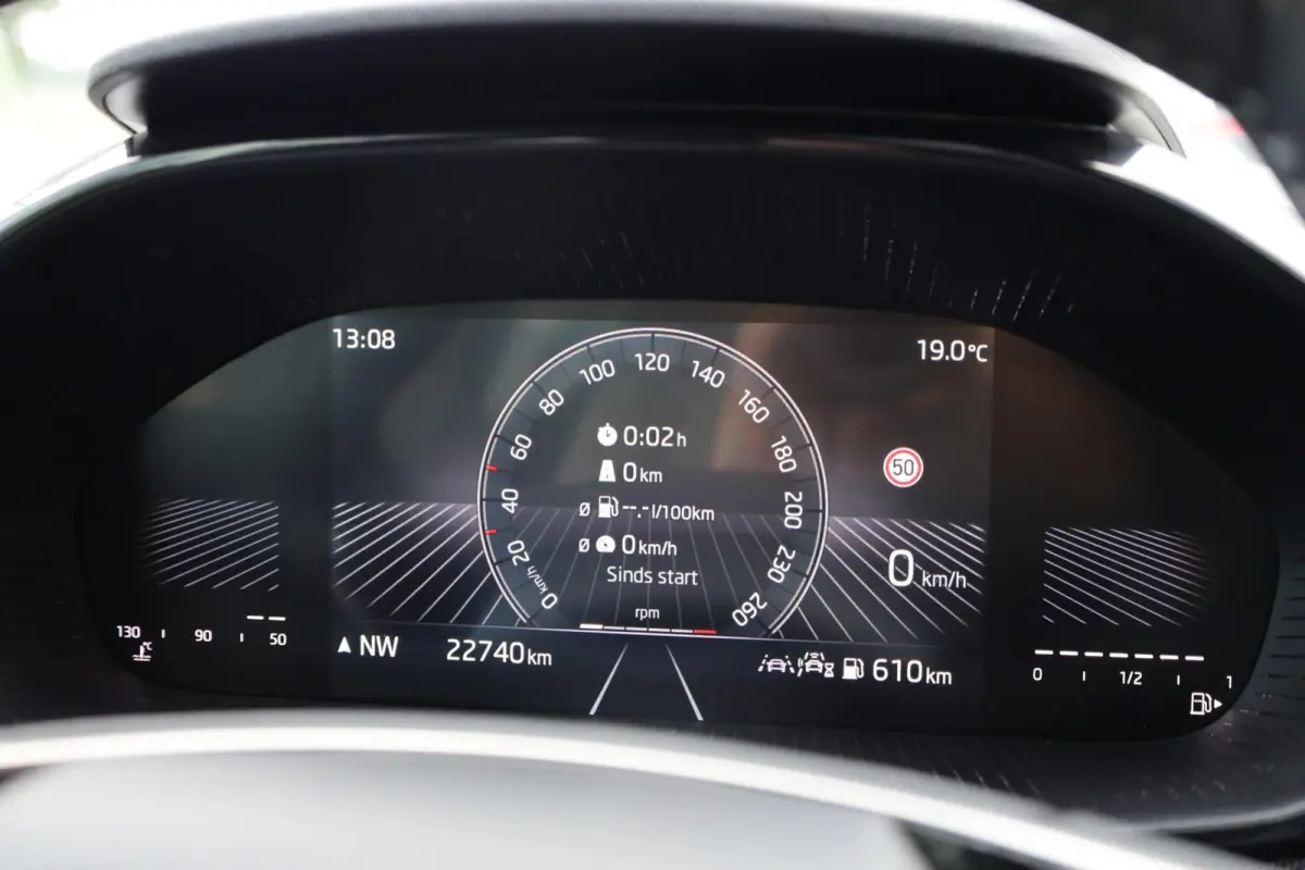 1.0 TSI 95pk Business Edition | Achteruitrijcamera | Cruise Control | Stoelverwarming