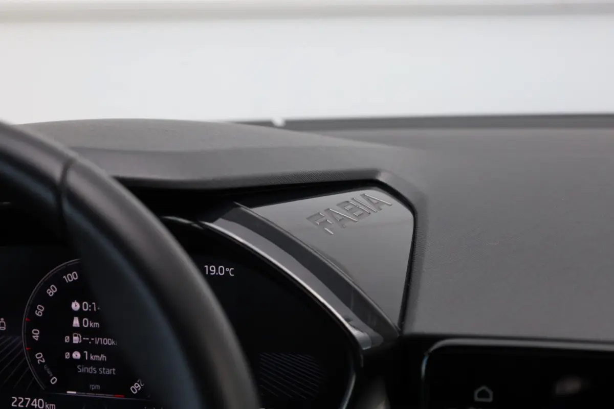 1.0 TSI 95pk Business Edition | Achteruitrijcamera | Cruise Control | Stoelverwarming