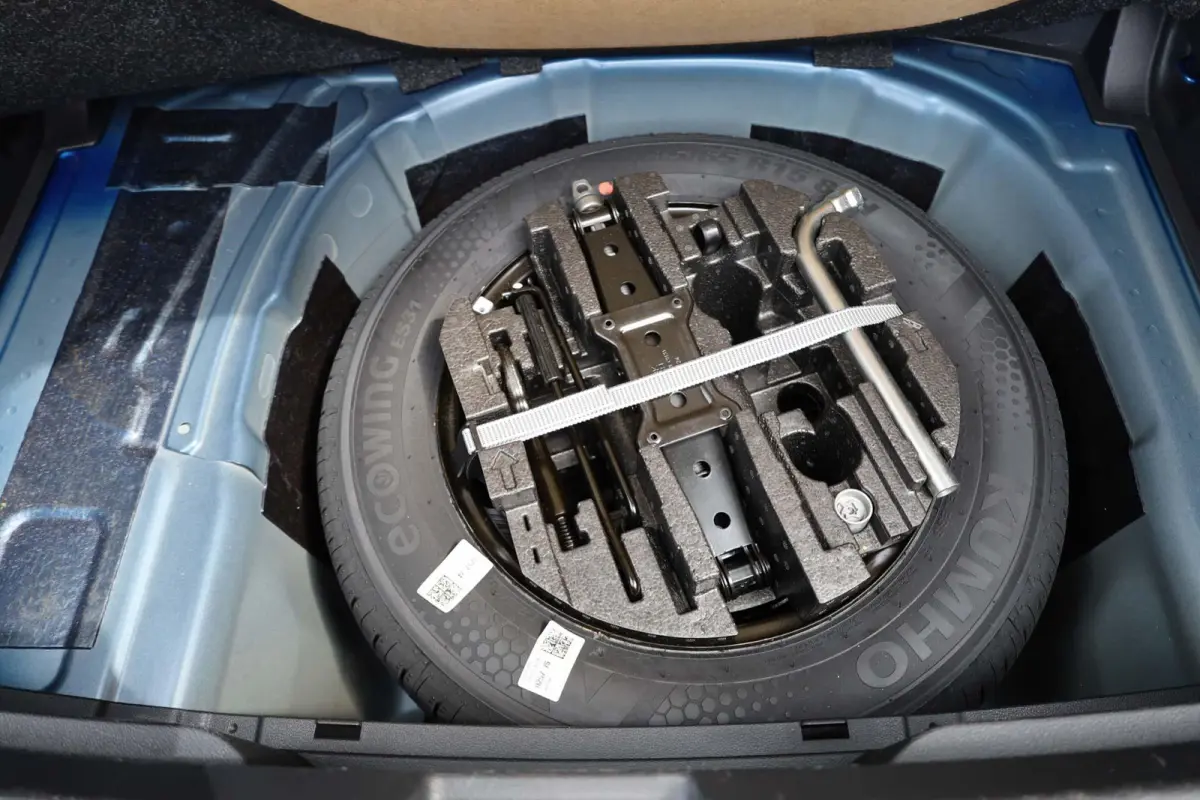1.0 TSI 95pk Business Edition | Achteruitrijcamera | Cruise Control | Stoelverwarming