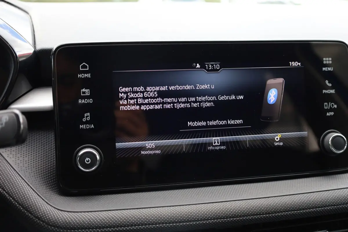 1.0 TSI 95pk Business Edition | Achteruitrijcamera | Cruise Control | Stoelverwarming