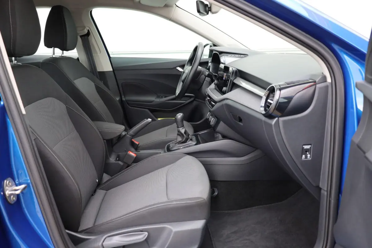 1.0 TSI 95pk Business Edition | Achteruitrijcamera | Cruise Control | Stoelverwarming