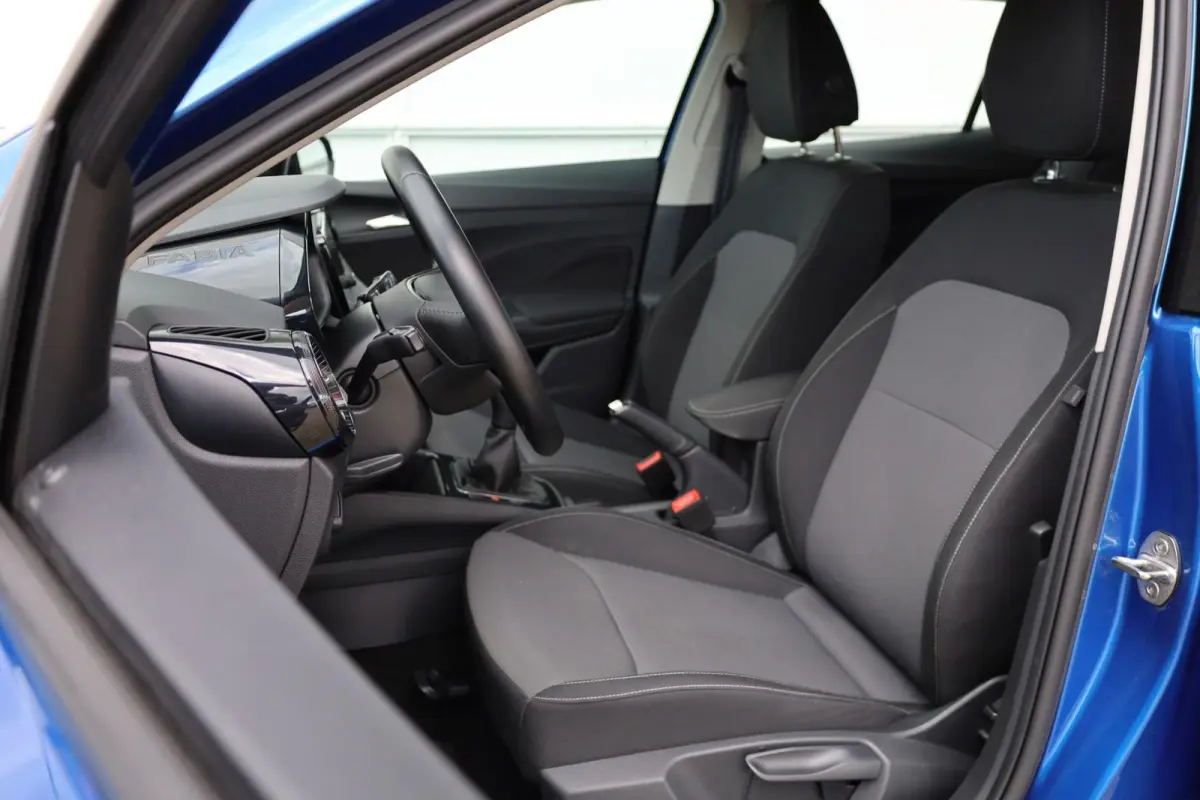 1.0 TSI 95pk Business Edition | Achteruitrijcamera | Cruise Control | Stoelverwarming