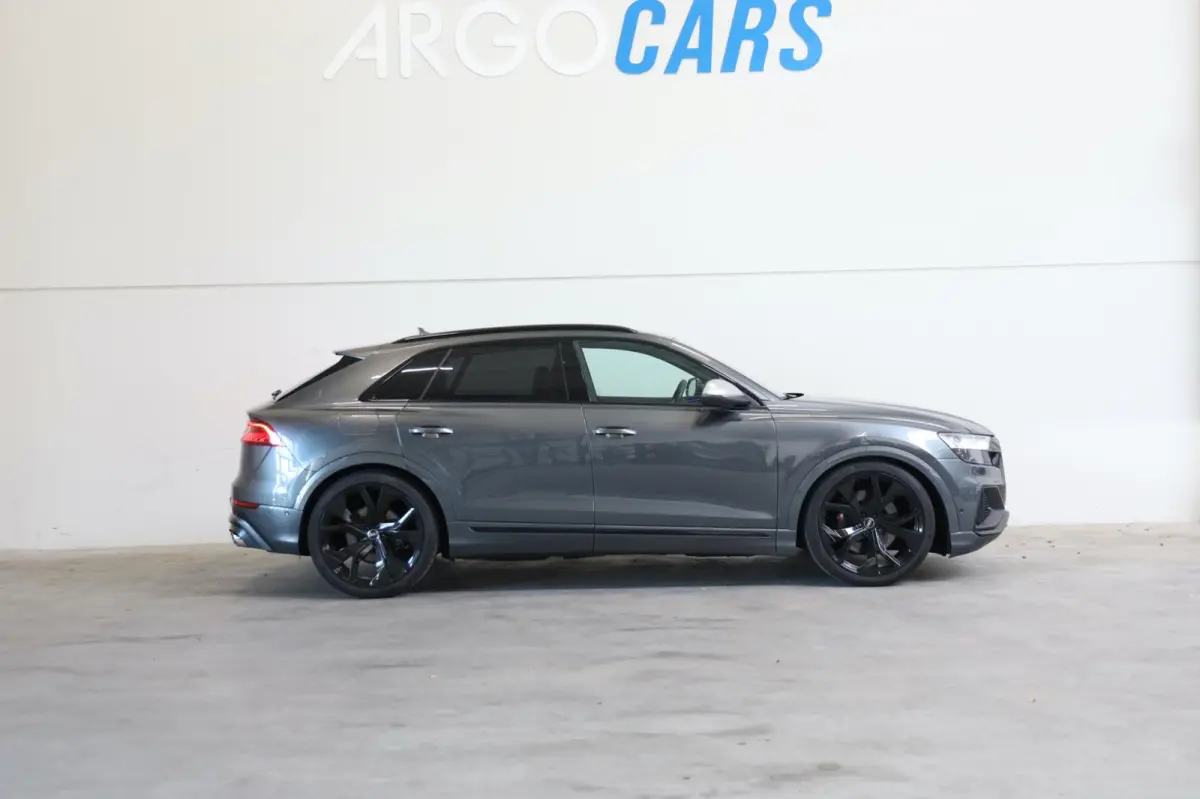 4.0 TFSI SQ8 QUATTRO MATRIX LED RED LEDER INTERIOR CAMERA 23" VELGEN B&O LEASE / INRUIL MOGELIJK