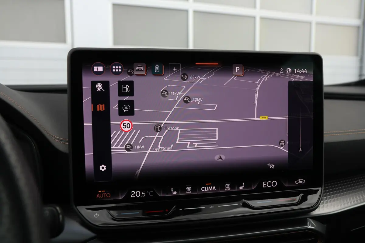 1.5 TSI 272pk e-Hybrid VZ Performance | SoH 100% | Panoramadak | Sennheiser | Stoelverwarming | 360 Camera | Navigatie