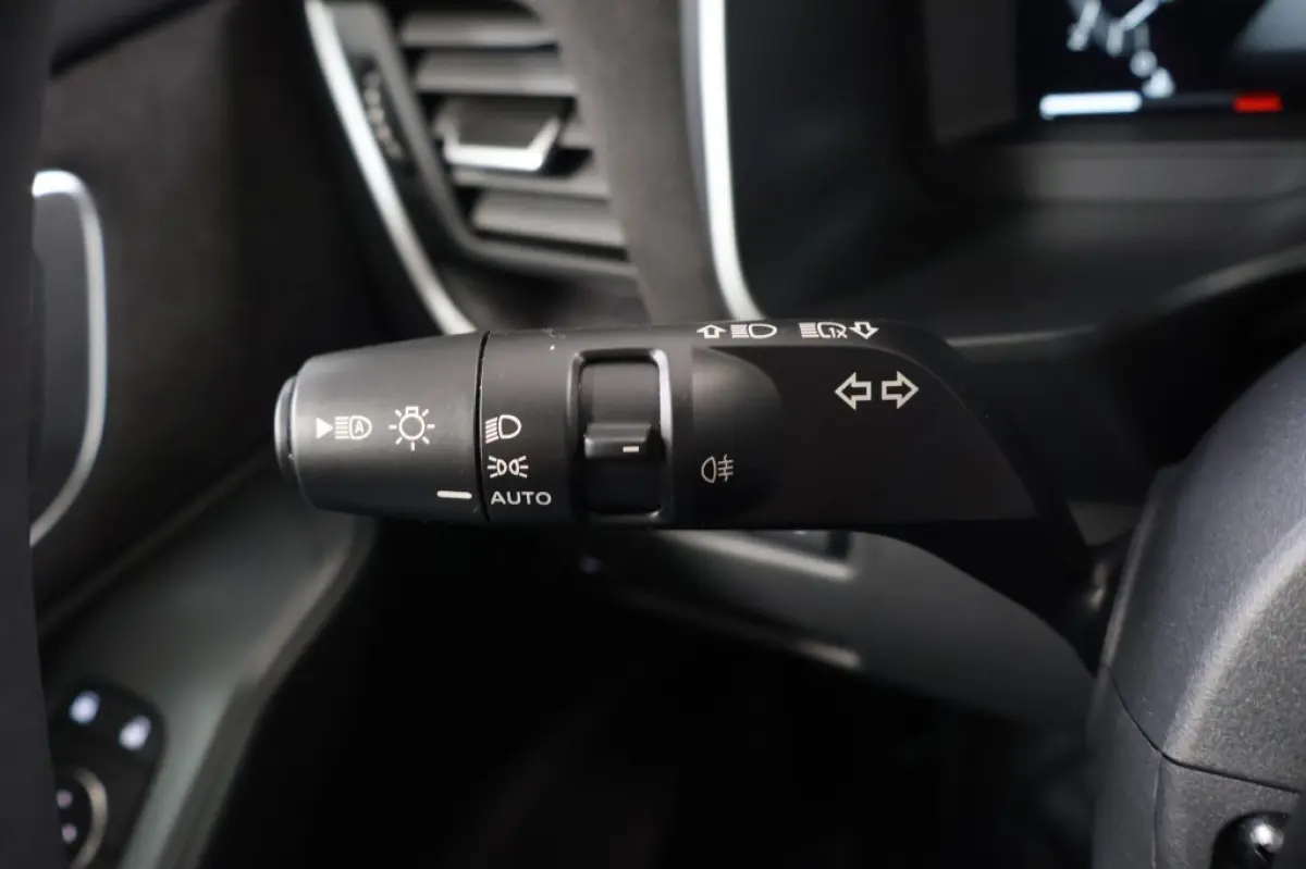 1.3 MHEV X Tekna Plus + | Pano