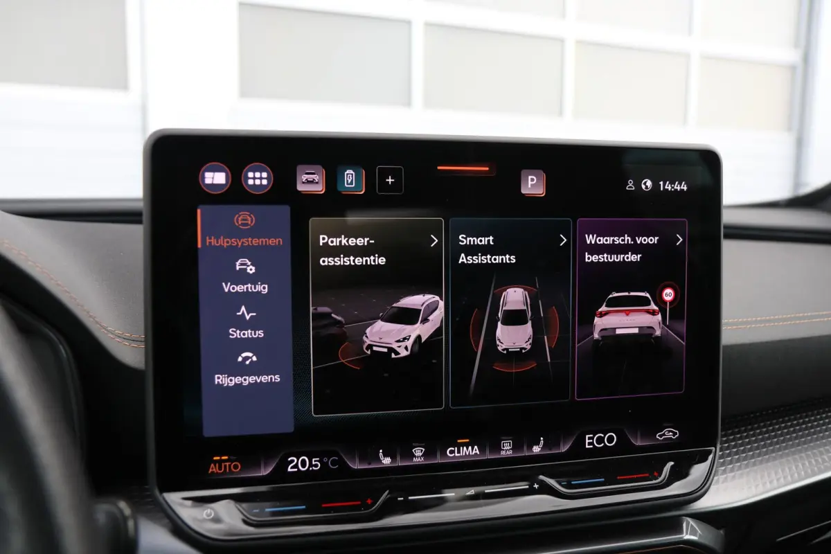 1.5 TSI 272pk e-Hybrid VZ Performance | SoH 98% | Panoramadak | Sennheiser | Stoelverwarming | 360 Camera | Navigatie