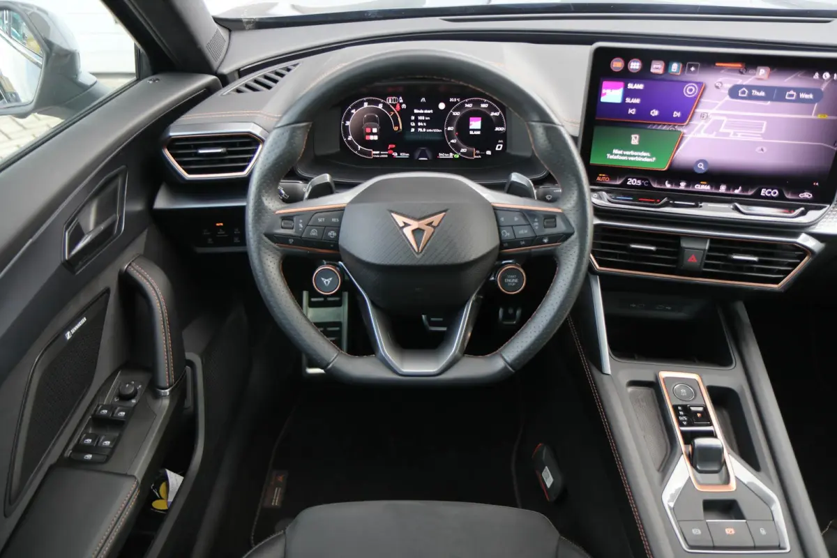 1.5 TSI e-Hybrid 272pk VZ Performance | SoH 99% | Panoramadak | Sennheiser | Stoelverwarming | 360 Camera | Navigatie