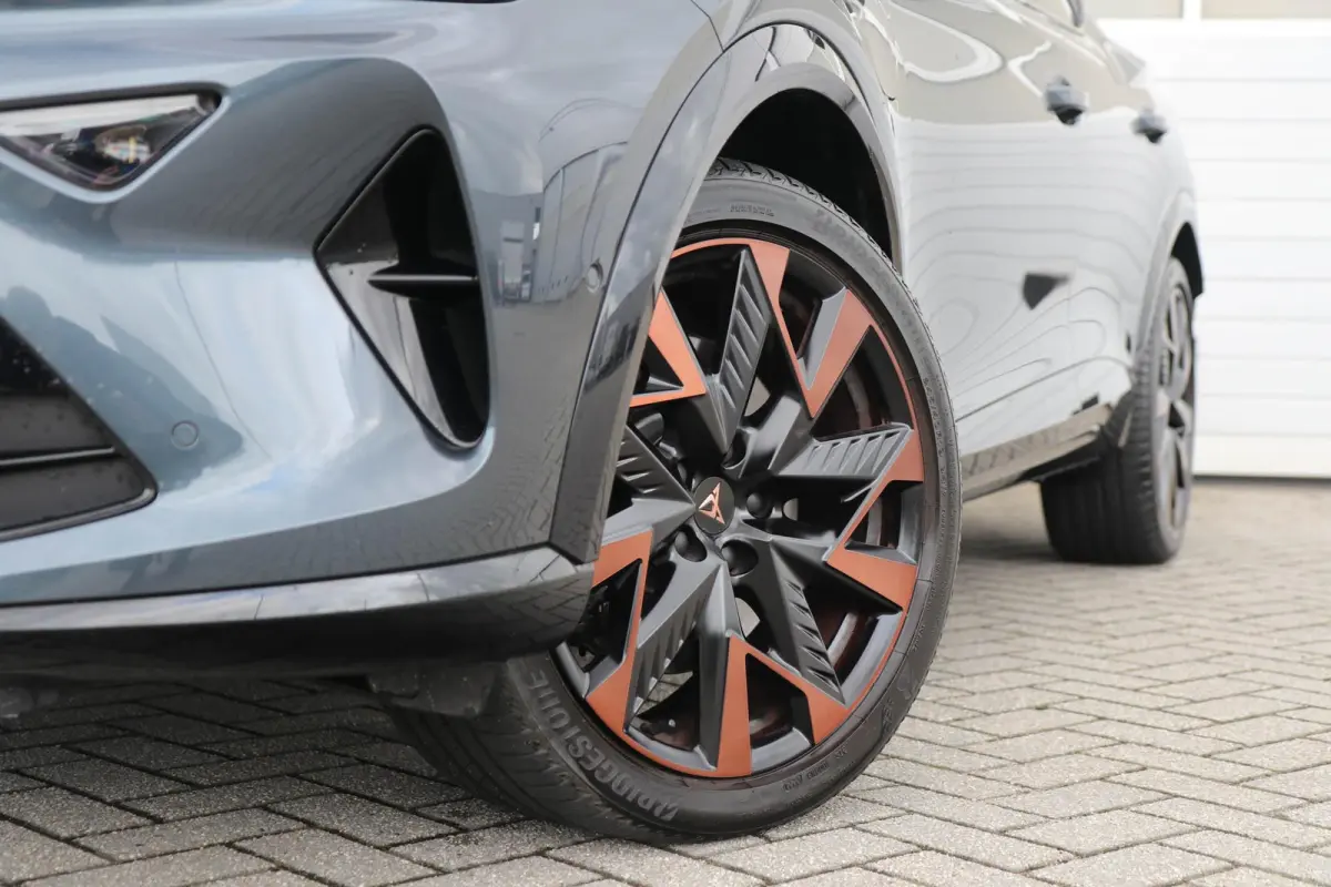 1.5 TSI e-Hybrid 272pk VZ Performance | SoH 99% | Panoramadak | Sennheiser | Stoelverwarming | 360 Camera | Navigatie