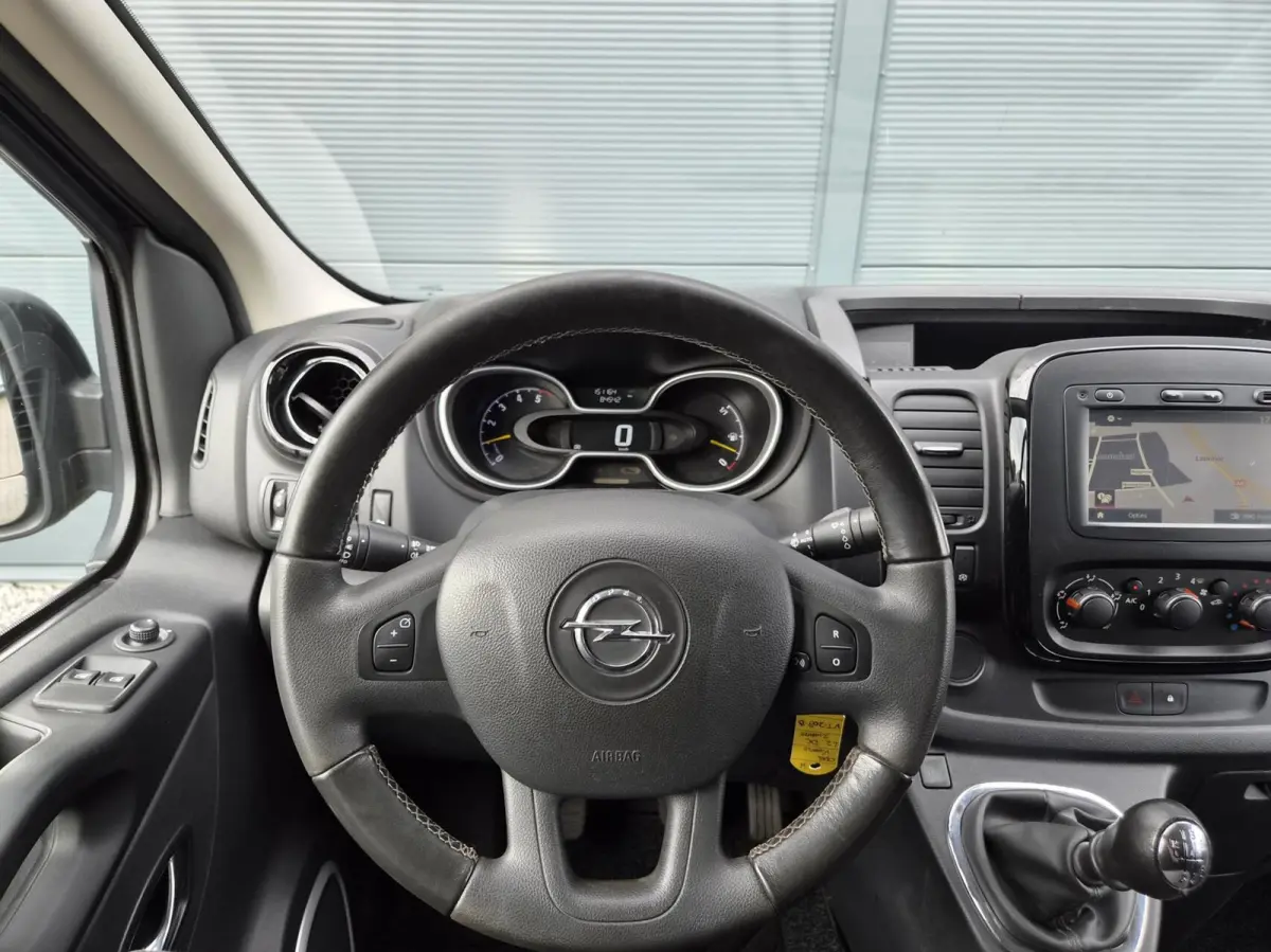 1.6 CDTI L2H1 DC Airco Cruise Navi Trekh 140pk