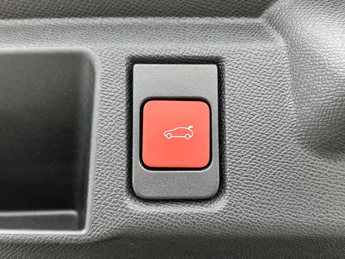 1.2 Turbo Hybrid GS Automaat | Pano | LMV | Head-up Display | Camera | Elektr kofferklep
