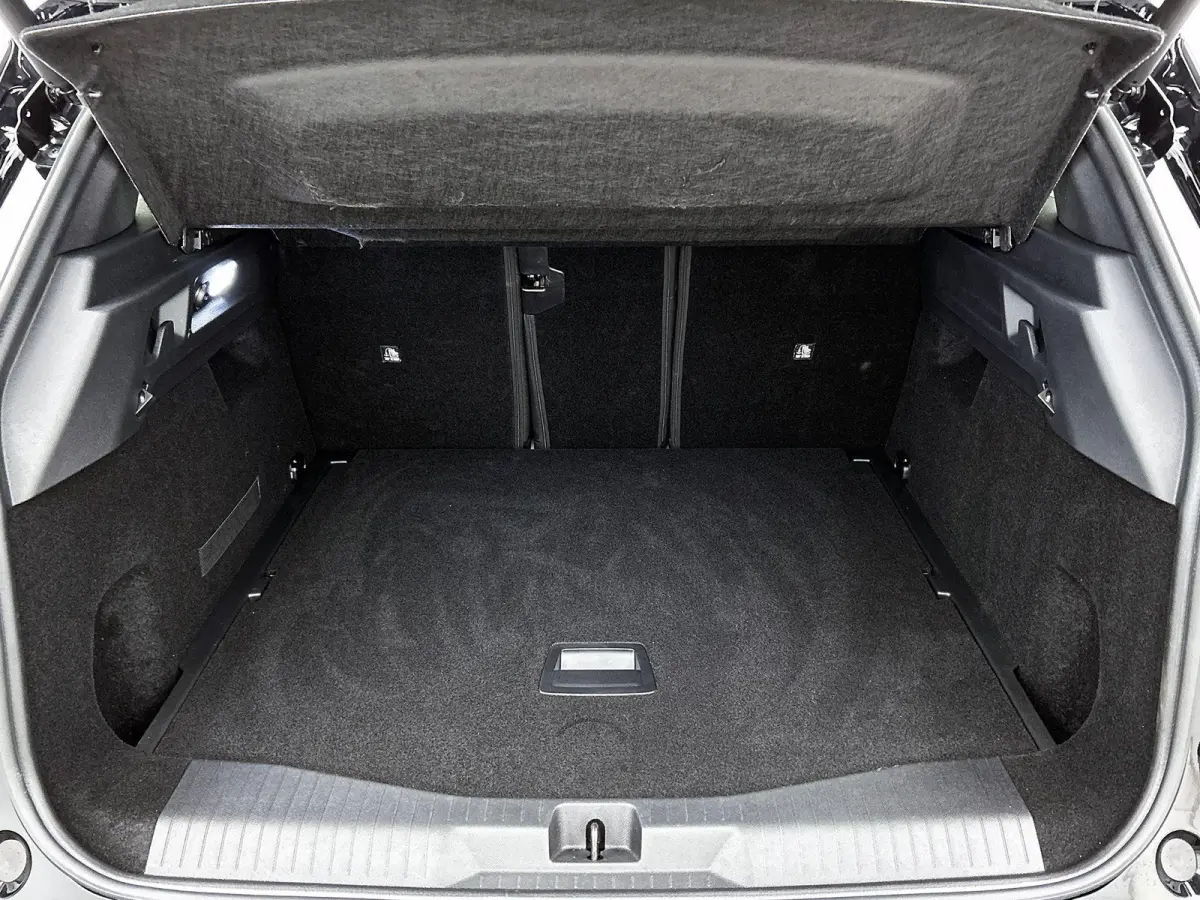 1.2 Turbo Hybrid GS Automaat | Pano | LMV | Head-up Display | Camera | Elektr kofferklep