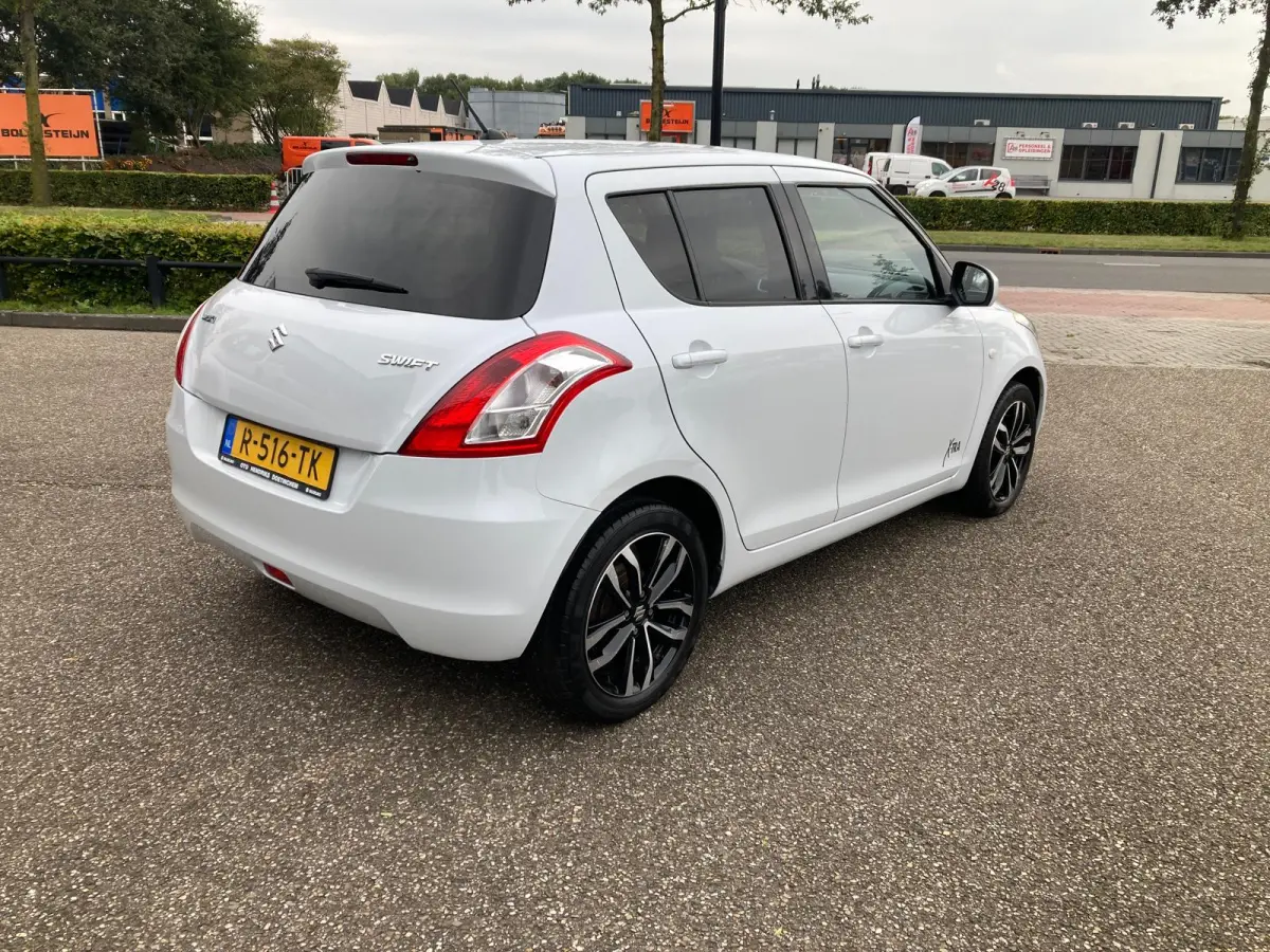 1.2 S-Exclusive | 2016 | 94 PK | Leder | Cruise | Zeer compleet