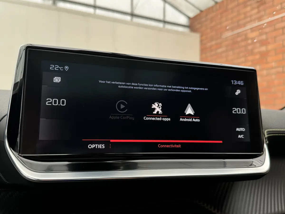 PureTech 130 Automaat GT-Line | Trekhaak afneembaar | Schuifdak | Adaptive Cruise Control | Keyless | Carplay/Android Auto | Climate Control |