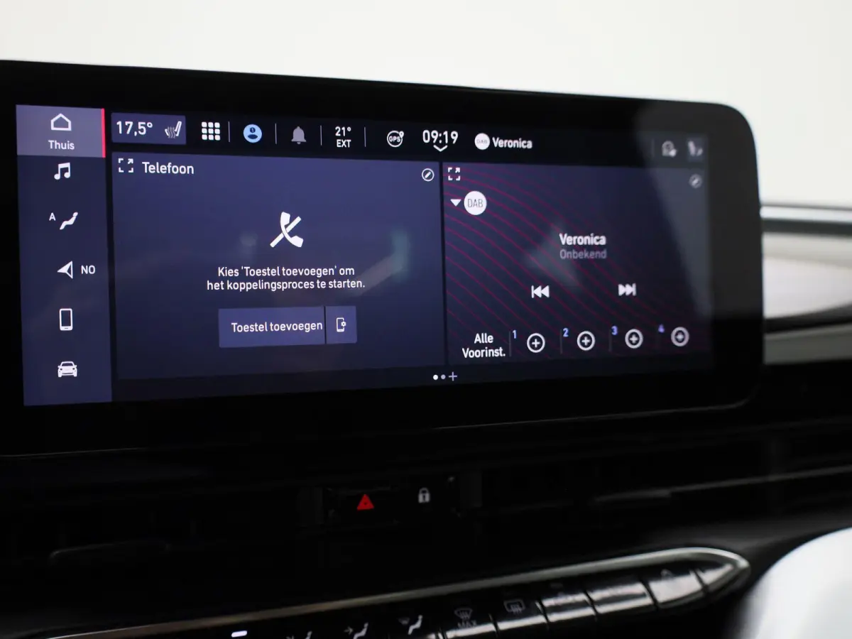 RED 42 kWh | Stoelverwarming | Apple Carplay | Cruise Control | Navigatie | Climate Control |