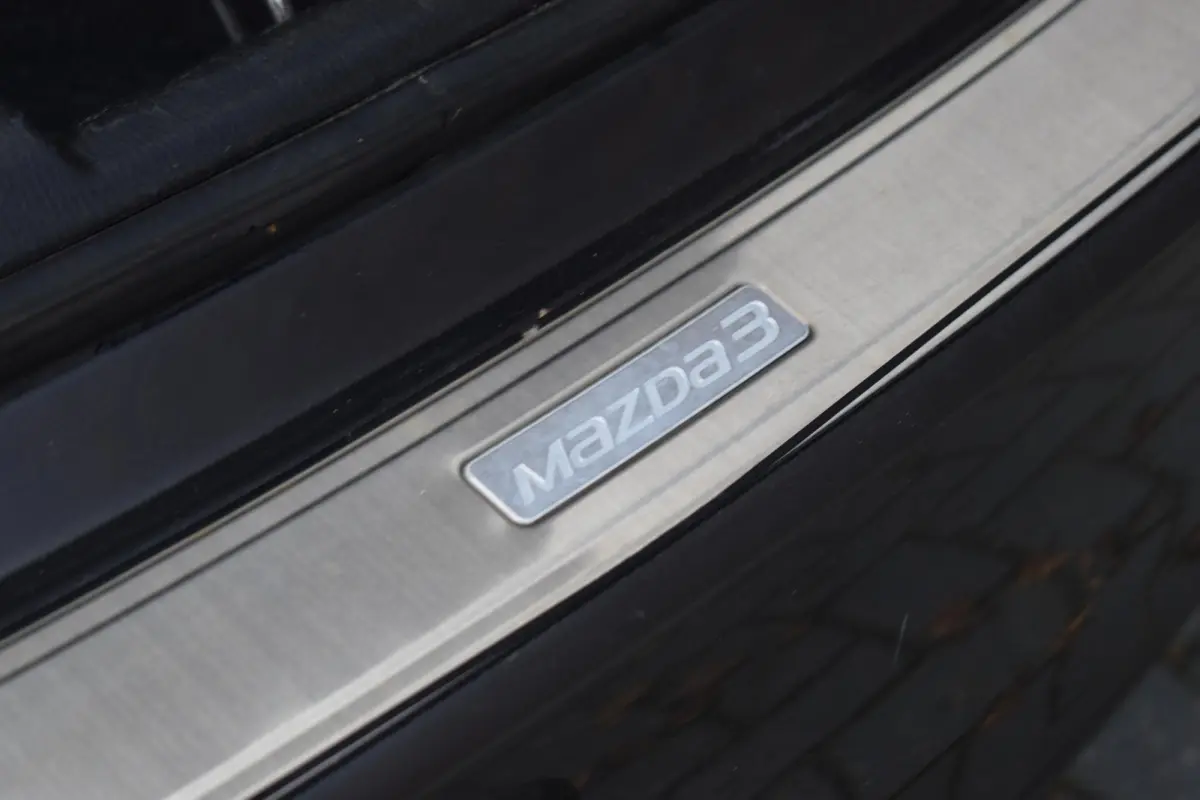 2.0 SkyActiv-G 120 GT-M LEDER LED LMV NAVI