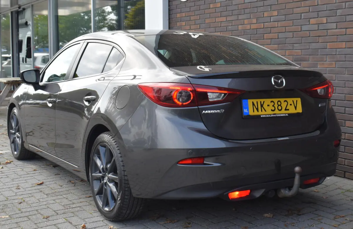 2.0 SkyActiv-G 120 GT-M LEDER LED LMV NAVI