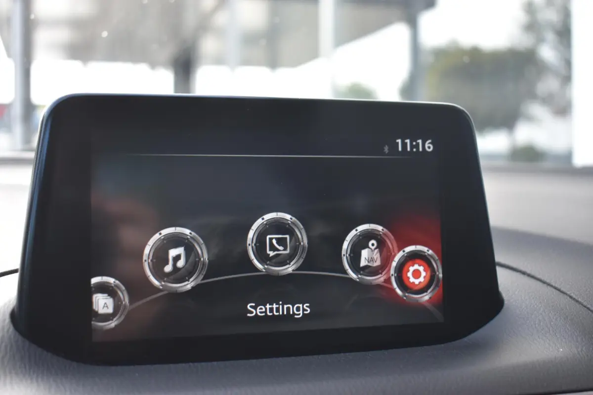 2.0 SkyActiv-G 120 GT-M LEDER LED LMV NAVI