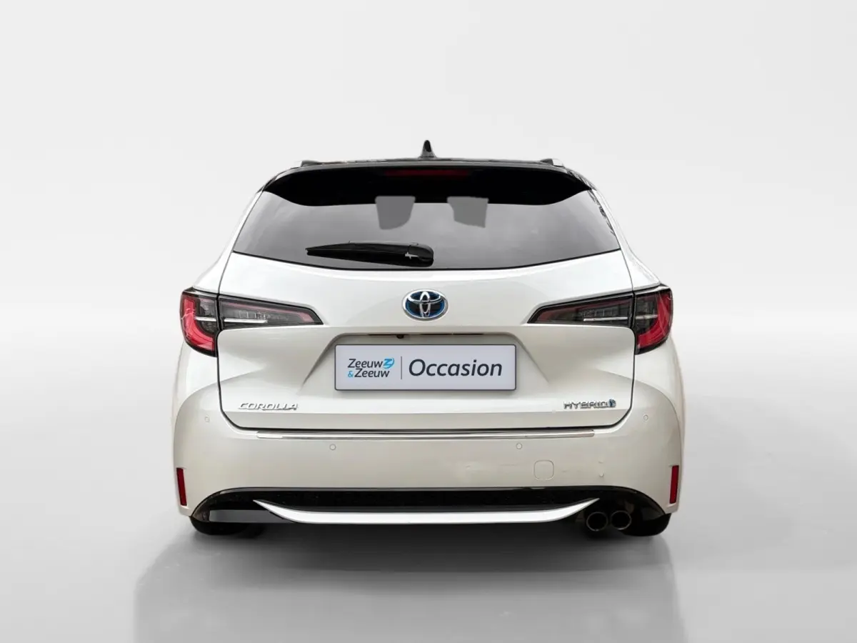 2.0 Hybrid Executive | *1E EIGENAAR | FABRIEKSGARANTIE/ DEALER ONDERH. | PANO/ SCHUIFDAK | APPLE CARPLAY/ ANDROID AUTO | NAVI | CAMERA | VOL. LEDER | JBL SOUND | STOELVERWARMING |