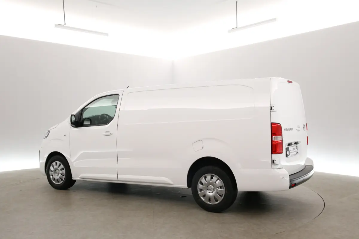 2.0D L3H1 | Clima | Cruise | Carplay | 3 Zits | Parkeersens. | Stoelverwarming