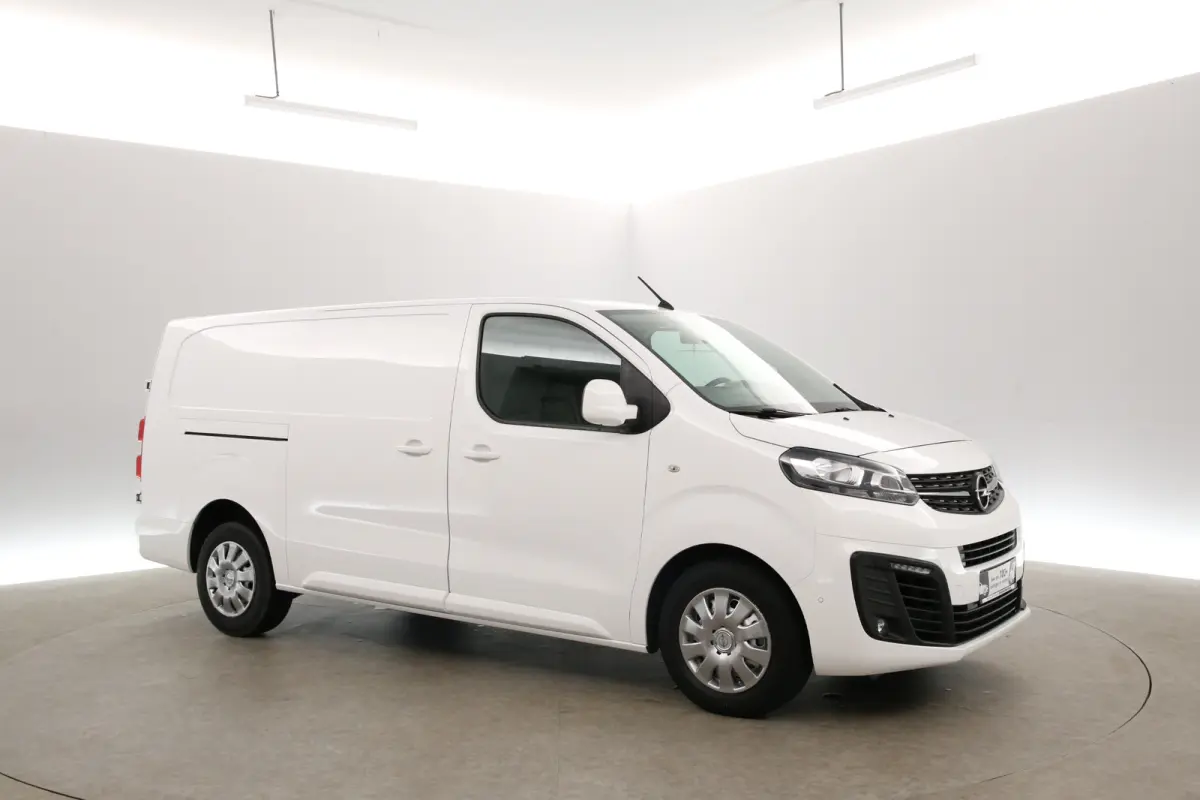 2.0D L3H1 | Clima | Cruise | Carplay | 3 Zits | Parkeersens. | Stoelverwarming