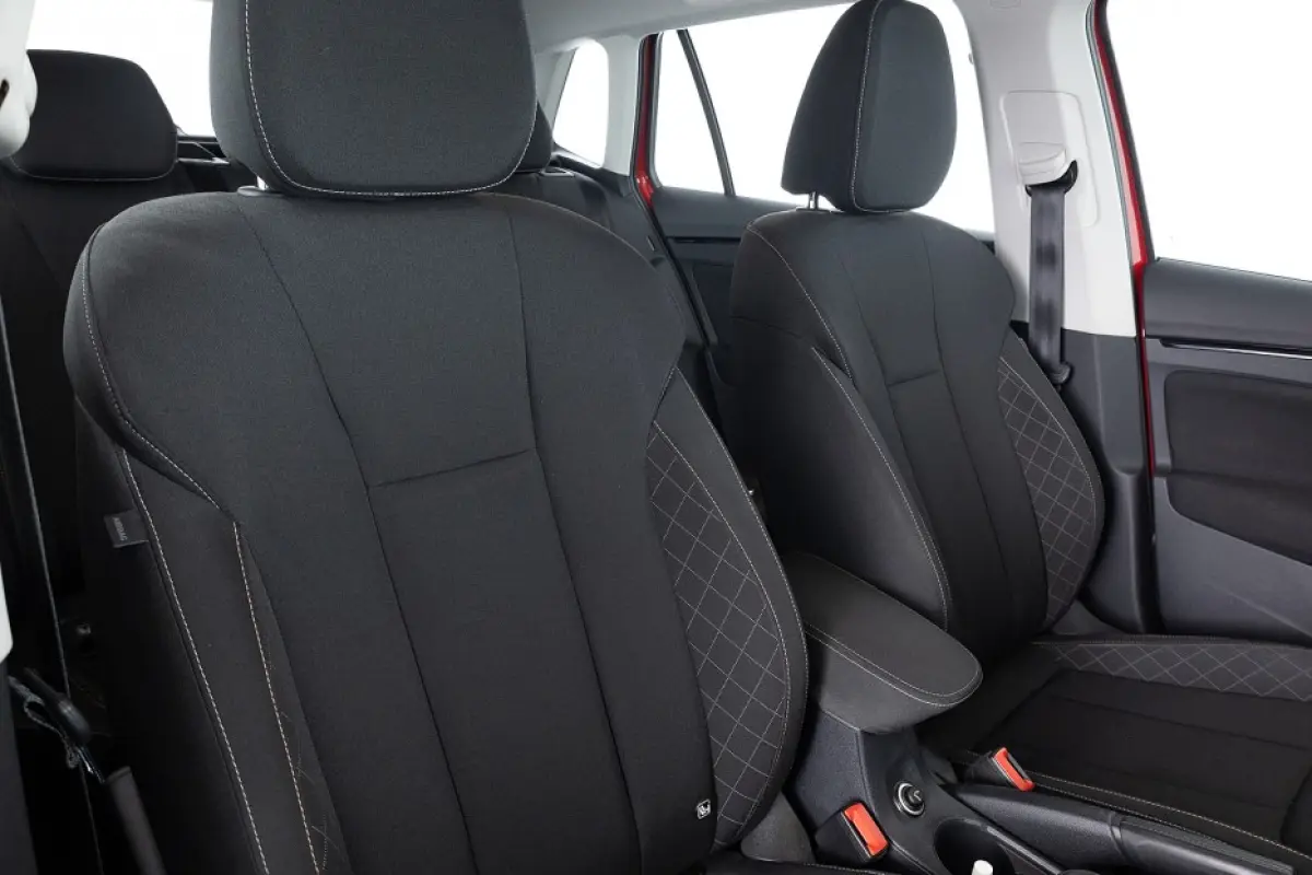 1.0 TSI Business Edition Sport Automaat