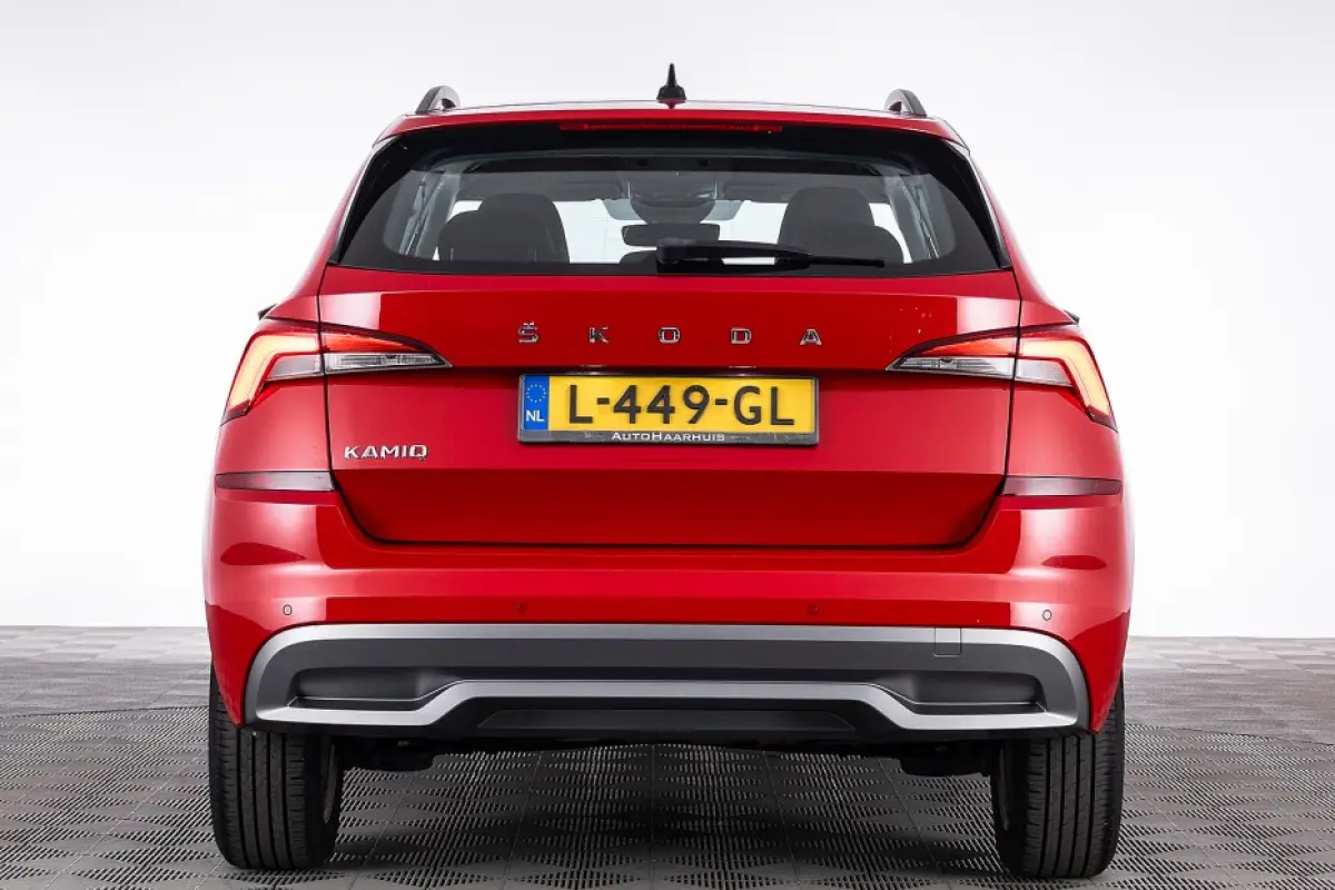 1.0 TSI Business Edition Sport Automaat !