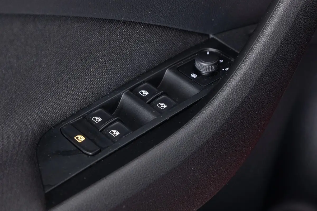 1.0 TSI Business Edition Sport Automaat !