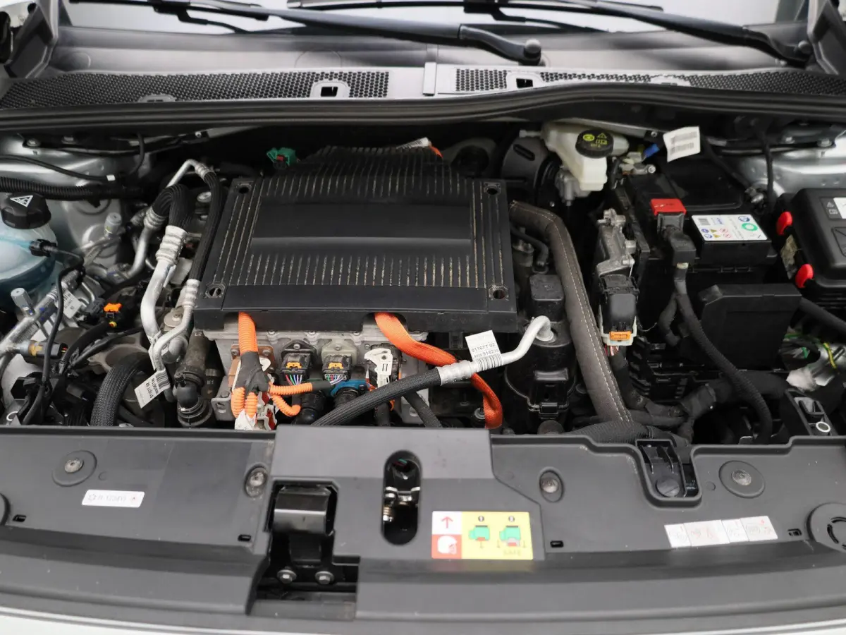 Edition 50 kWh | 91% SOH | CLIMATE CONTROL | APPLE CARPLAY | KEYLESS |