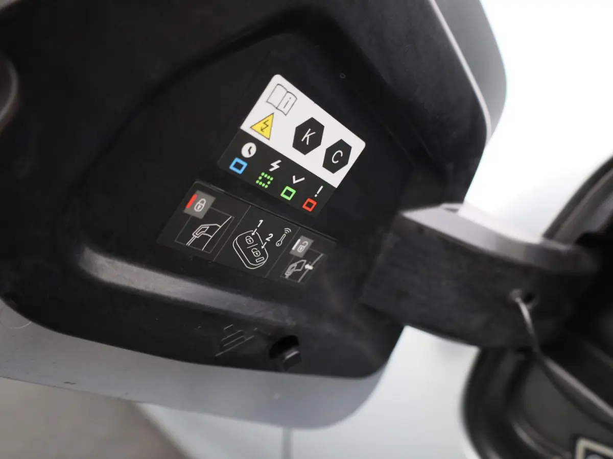 Edition 50 kWh | 91% SOH | CLIMATE CONTROL | APPLE CARPLAY | KEYLESS |