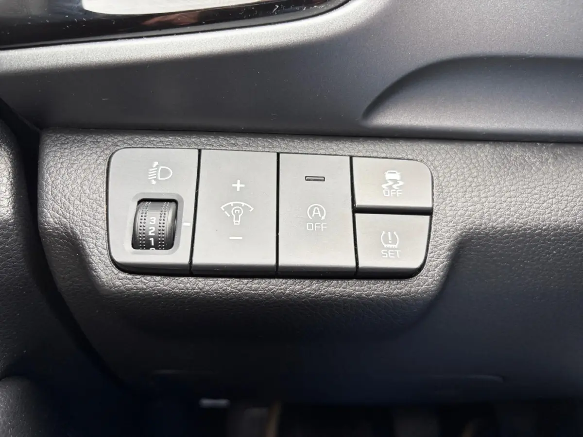 1.0 T-GDi MHEV DynamicPlusLine | *1e EIGENAAR | *LAGE KM- STAND | APPLE CARPLAY/ ANDROID AUTO | CAMERA | NAVI | KEYLESS | CLIMA | DEALER ONDERH. | ORIGINEEL NL  |