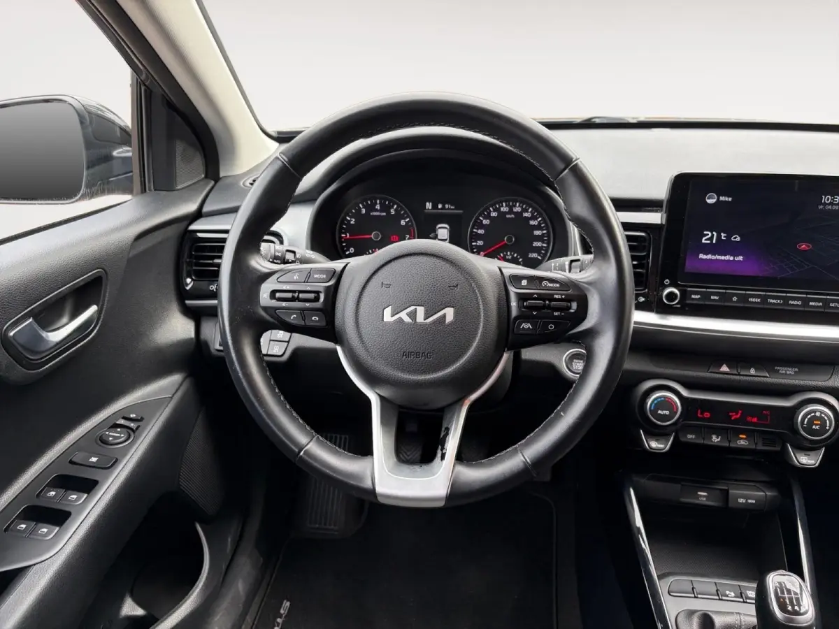 1.0 T-GDi MHEV DynamicPlusLine | *1e EIGENAAR | *LAGE KM- STAND | APPLE CARPLAY/ ANDROID AUTO | CAMERA | NAVI | KEYLESS | CLIMA | DEALER ONDERH. | ORIGINEEL NL  |