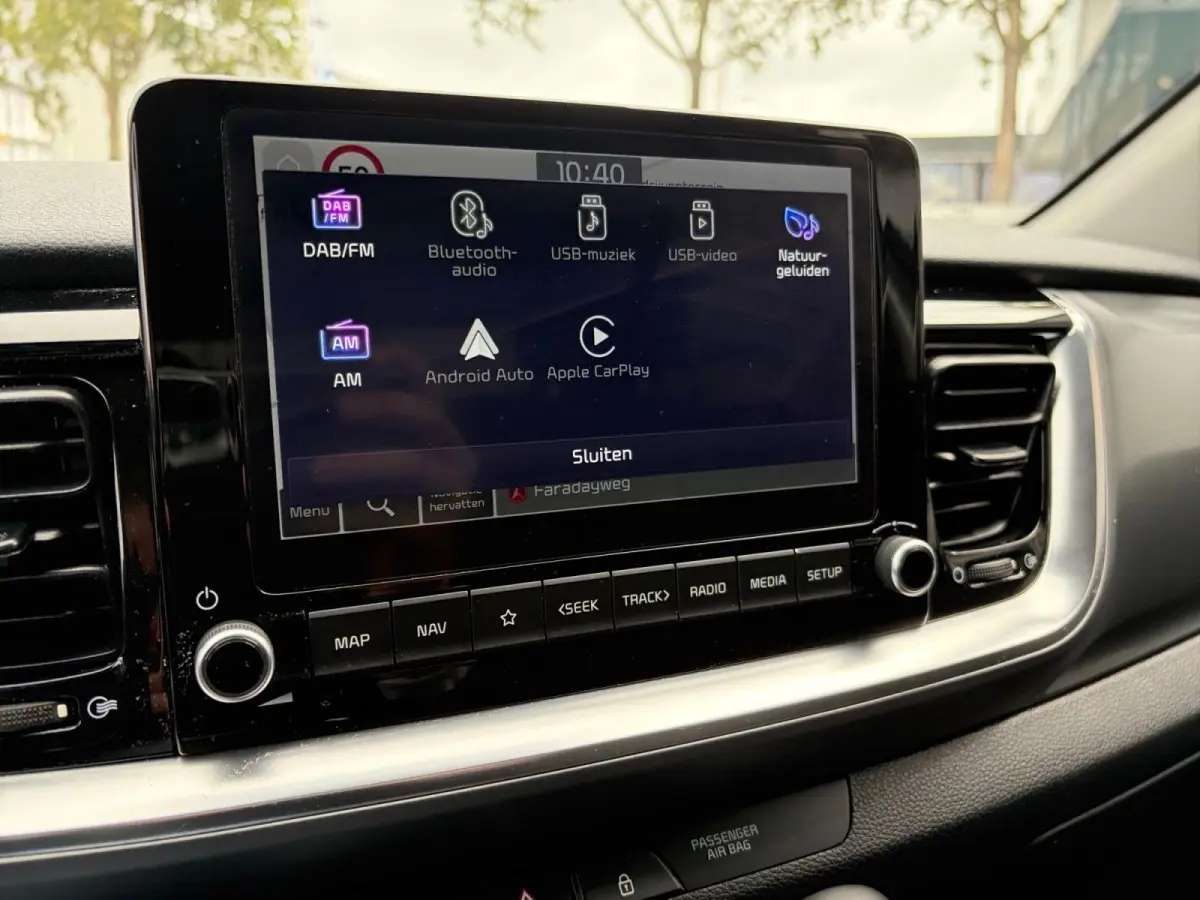 1.0 T-GDi MHEV DynamicPlusLine | *1e EIGENAAR | *LAGE KM- STAND | APPLE CARPLAY/ ANDROID AUTO | CAMERA | NAVI | KEYLESS | CLIMA | DEALER ONDERH. | ORIGINEEL NL  |