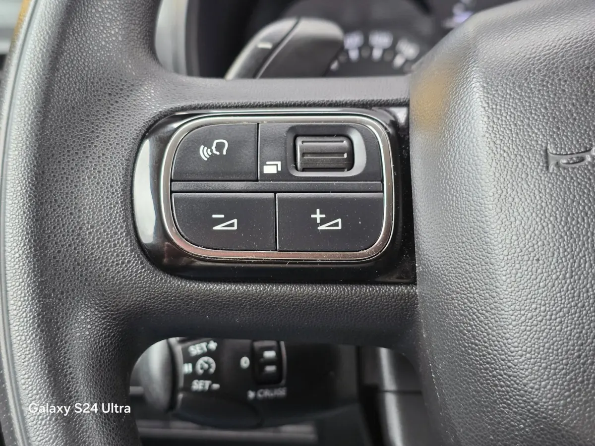 1.2 / AUT / 3 Zits / Navi / Airco / Cruise Control / Schuifdeur / F1 Flippers / Extra Sloten