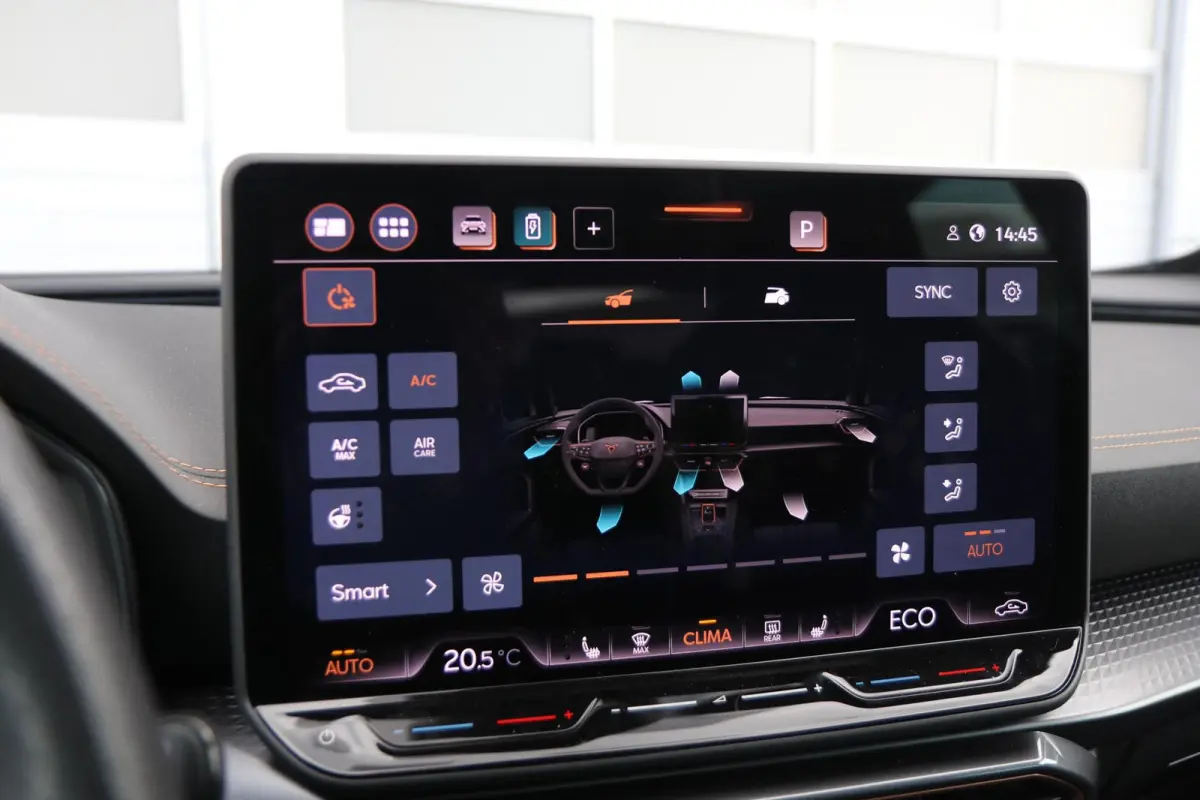 1.5 TSI 272pk e-Hybrid VZ Performance | SoH 100% | Panoramadak | Sennheiser | Stoelverwarming | 360 Camera | Navigatie