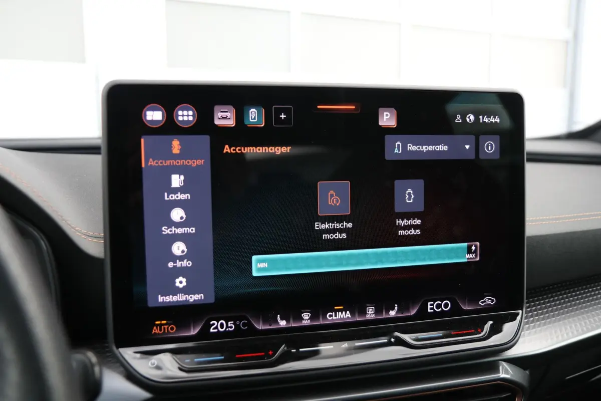 1.5 TSI 272pk e-Hybrid VZ Performance | SoH 100% | Panoramadak | Sennheiser | Stoelverwarming | 360 Camera | Navigatie
