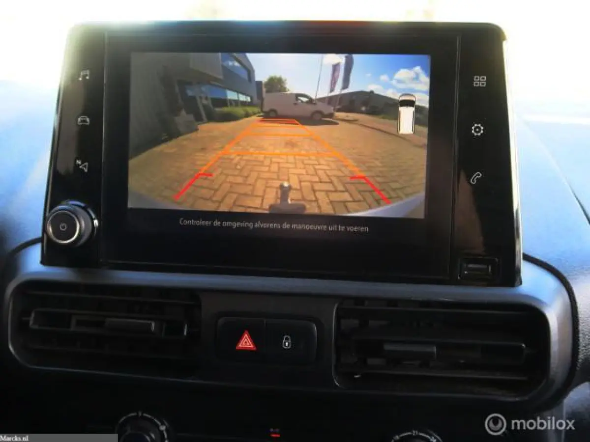 1.5D L1 2x Schuifdeur Navigatie Camera EURO6