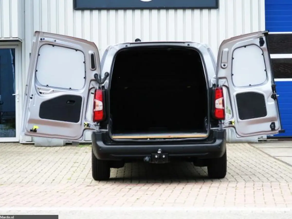 Maxi 1.5D 100pk L2 EURO6 3 zitplaatsen