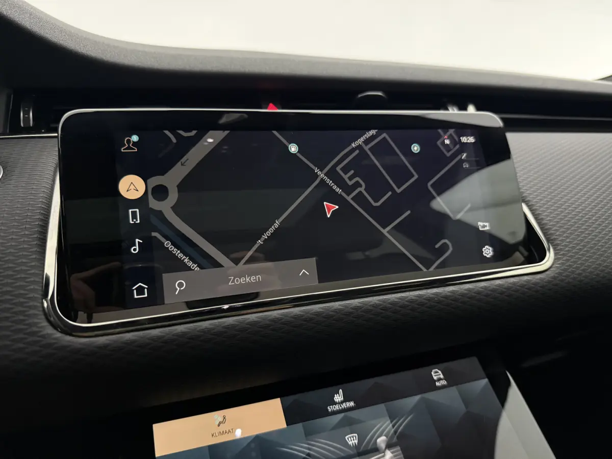 1.5 P300e AWD R-Dynamic SE | Snelladen | Pano | Camera | Cruise | Carplay | LED | Parkeersens.